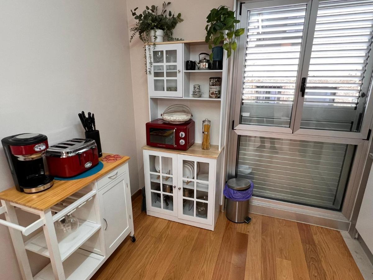 Loft Hygge Urbano Coruna Con Servicio De Parking A Coruna Bagian luar foto
