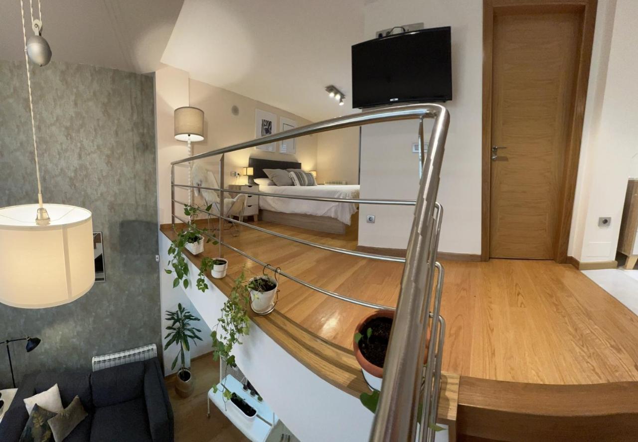 Loft Hygge Urbano Coruna Con Servicio De Parking A Coruna Bagian luar foto