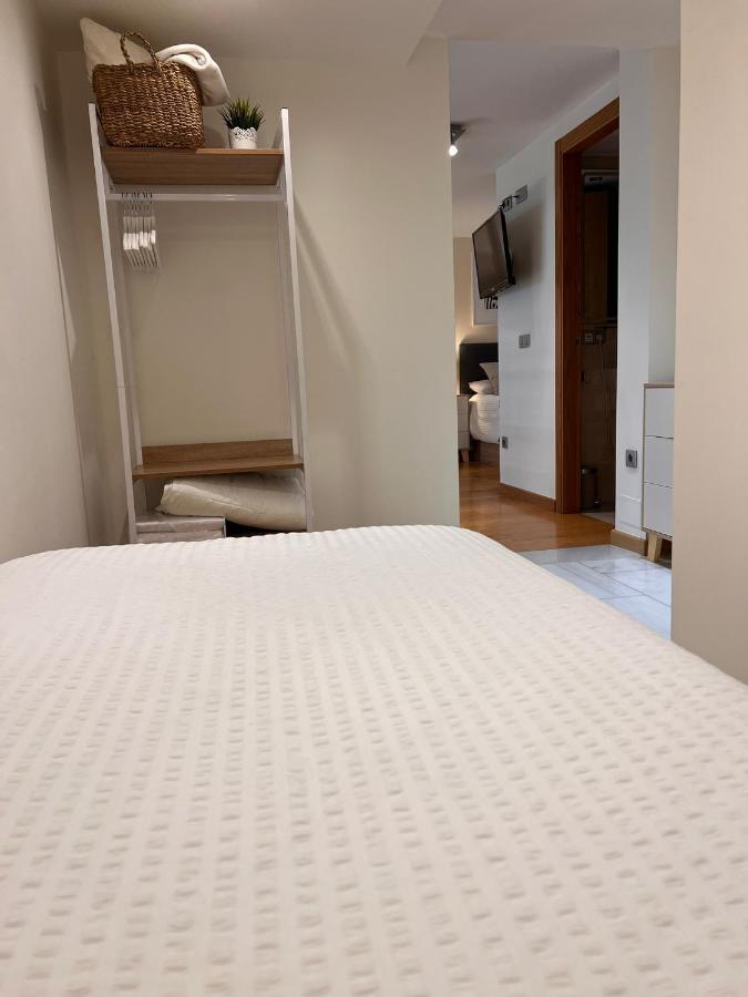 Loft Hygge Urbano Coruna Con Servicio De Parking A Coruna Bagian luar foto