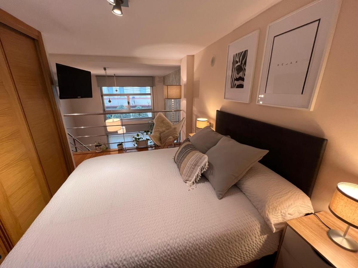Loft Hygge Urbano Coruna Con Servicio De Parking A Coruna Bagian luar foto