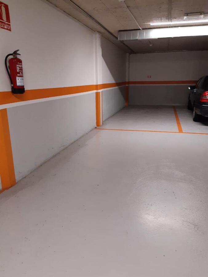 Loft Hygge Urbano Coruna Con Servicio De Parking A Coruna Bagian luar foto